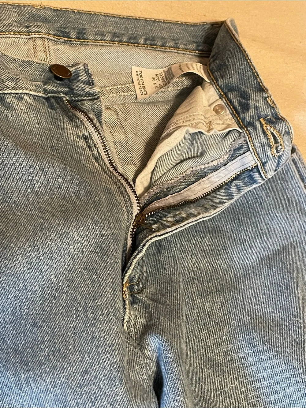 Light Blue Men's Wrangler Classic 5 pocket Straight Leg Jeans